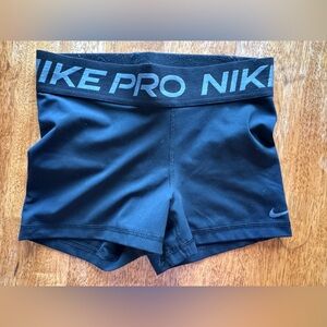 Nike Pro Women's Black Athletic Stretch Short Shorts Small